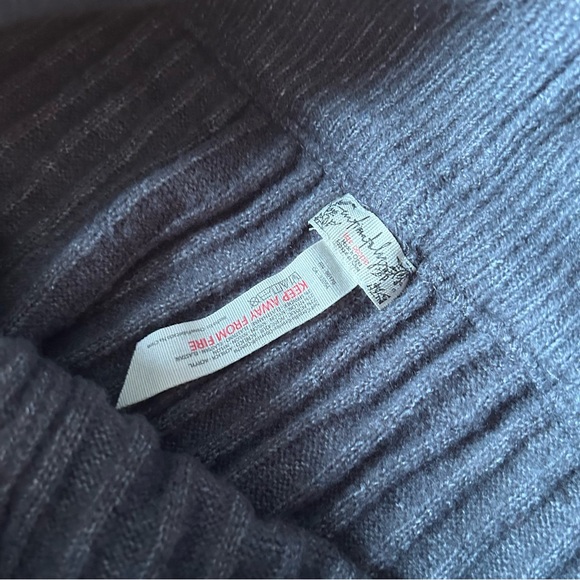 Free People Intimately Free Around The Clock Charcoal Knit Jogger Pant - Picture 9 of 11